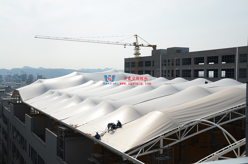 浙江真愛(ài)毯業(yè)科技有限公司廠房三屋面膜結(jié)構(gòu)工程完工大吉! 浙江真愛(ài)毯業(yè)科技有限公司廠房三屋面膜結(jié)構(gòu)工程完工大吉!