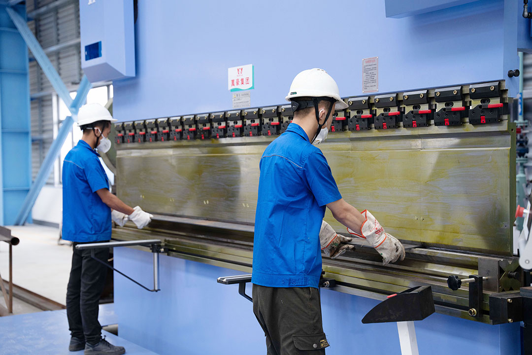 解暑“涼”方|萬豪開展“夏日送清涼”慰問活動 解暑“涼”方|萬豪開展“夏日送清涼”慰問活動