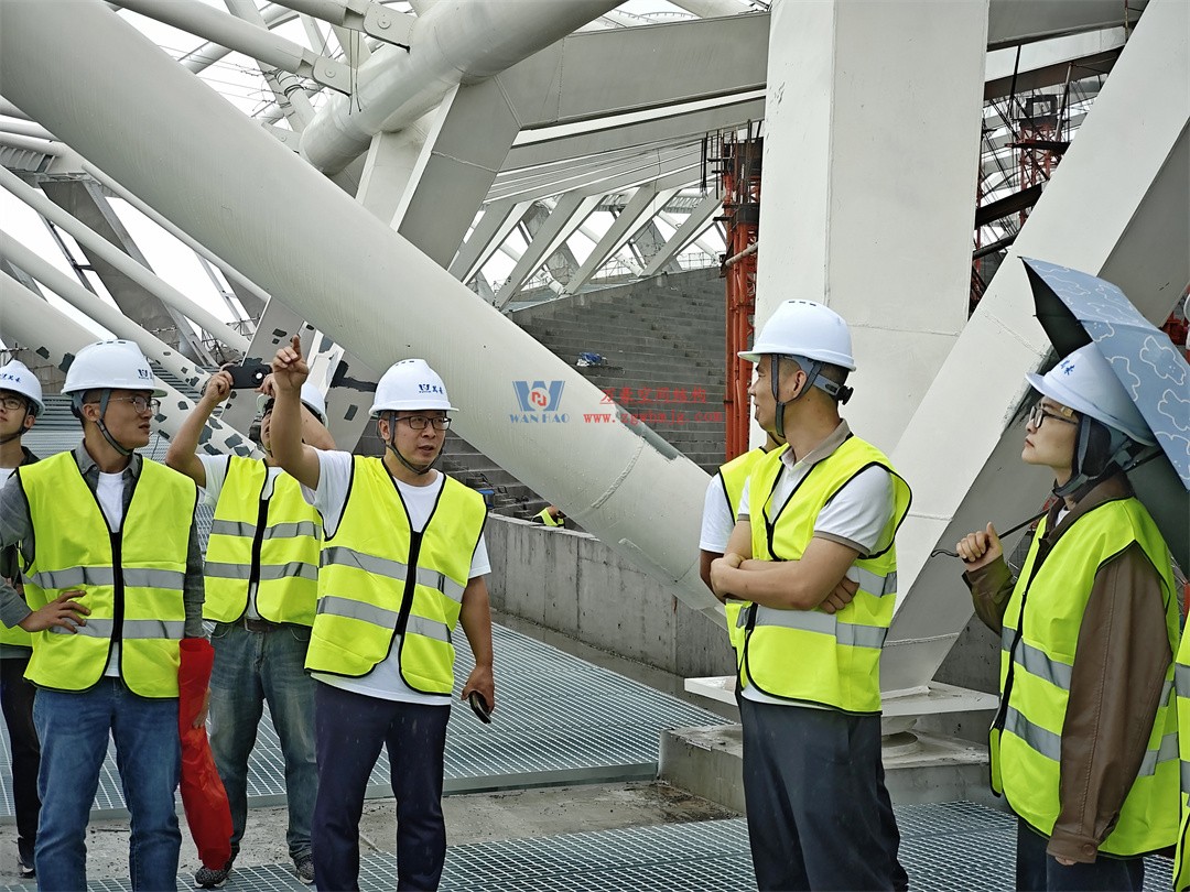 標桿引領(lǐng)，智啟未來——萬豪集團營銷、設(shè)計與技術(shù)骨干共赴無錫奧體中心，現(xiàn)場觀摩學(xué)習(xí)解鎖“創(chuàng)新密碼”