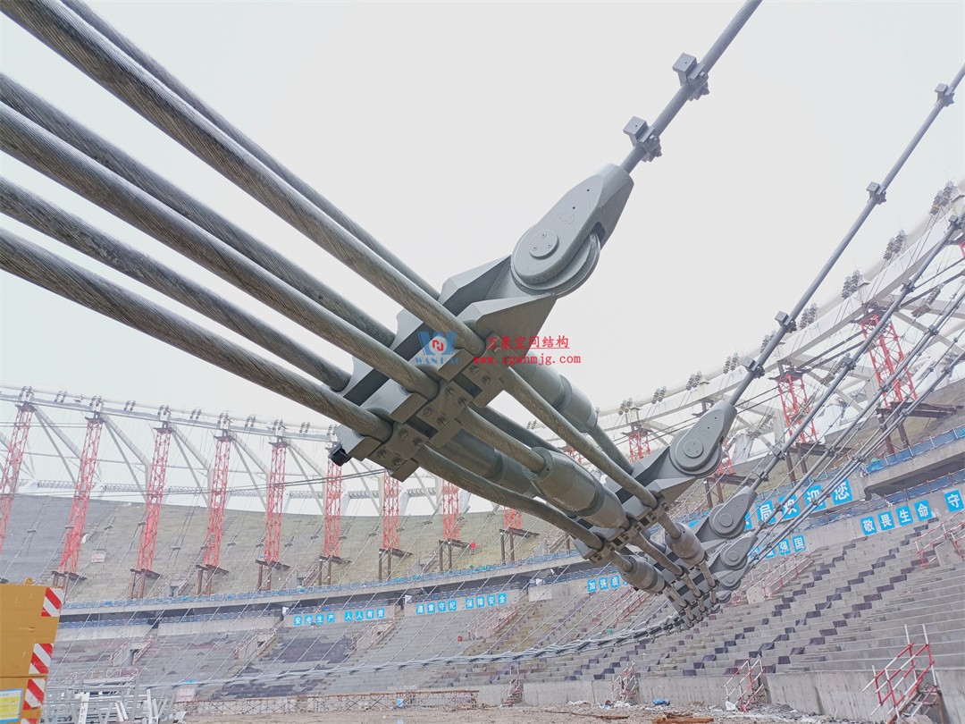 標(biāo)桿引領(lǐng),智啟未來(lái)——萬(wàn)豪集團(tuán)營(yíng)銷、設(shè)計(jì)與技術(shù)骨干共赴無(wú)錫奧體中心,現(xiàn)場(chǎng)觀摩學(xué)習(xí)解鎖“創(chuàng)新密碼” 標(biāo)桿引領(lǐng),智啟未來(lái)——萬(wàn)豪集團(tuán)營(yíng)銷、設(shè)計(jì)與技術(shù)骨干共赴無(wú)錫奧體中心,現(xiàn)場(chǎng)觀摩學(xué)習(xí)解鎖“創(chuàng)新密碼”