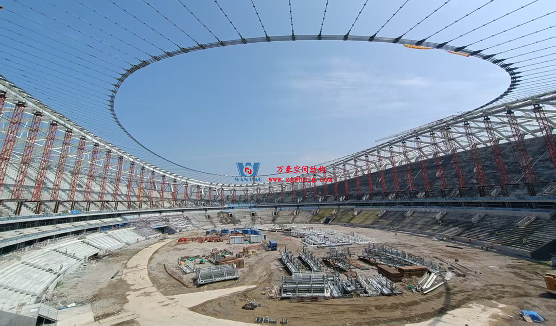 緊跟“蘇超熱浪”，火熱施工中，一只白鷺即將振翅高飛！